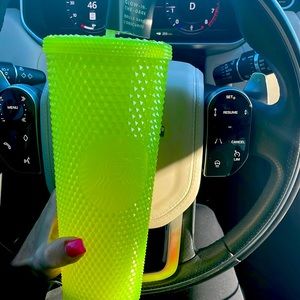 Starbucks glow in the dark